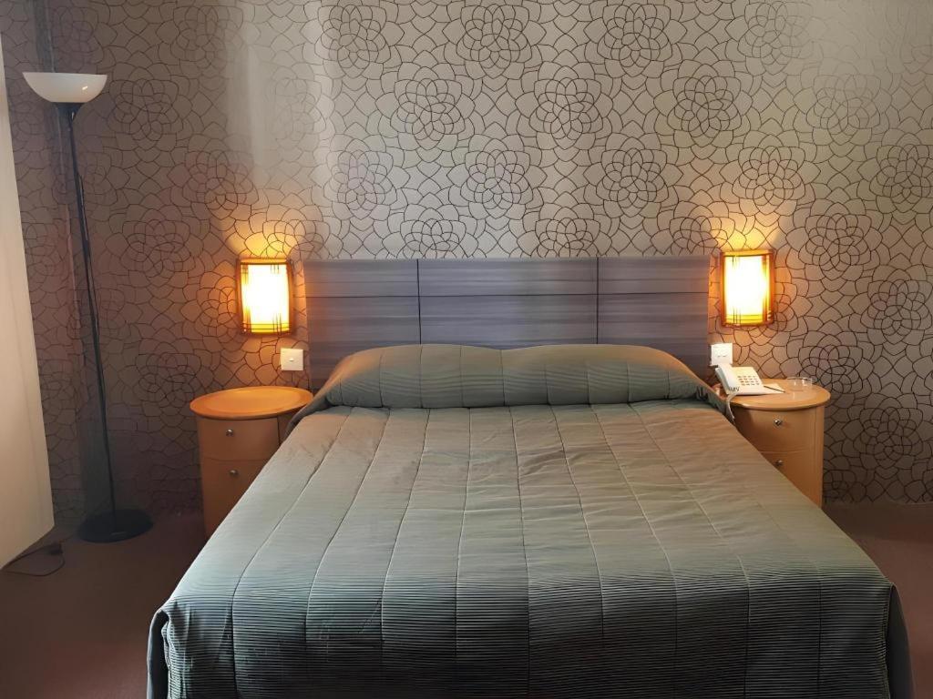 Klang Histana Hotel Εξωτερικό φωτογραφία